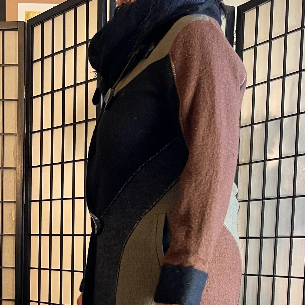 Carson Jacket - Picture 5 of 12